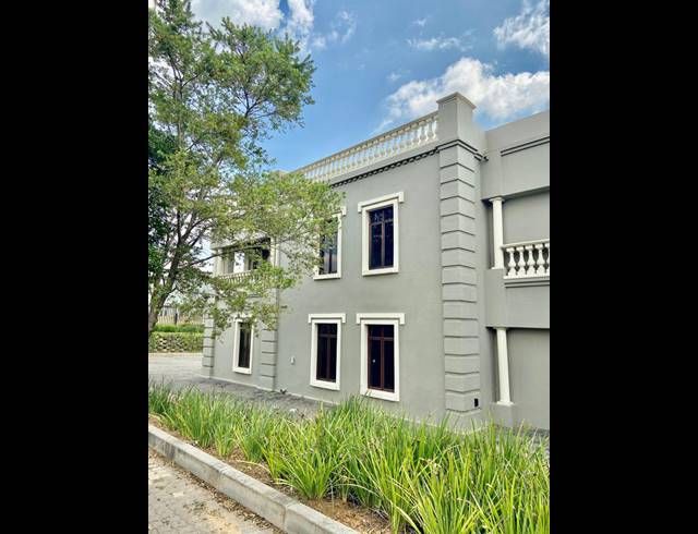 3,247M² OFFICE TO LET IN ERAND GARDENS